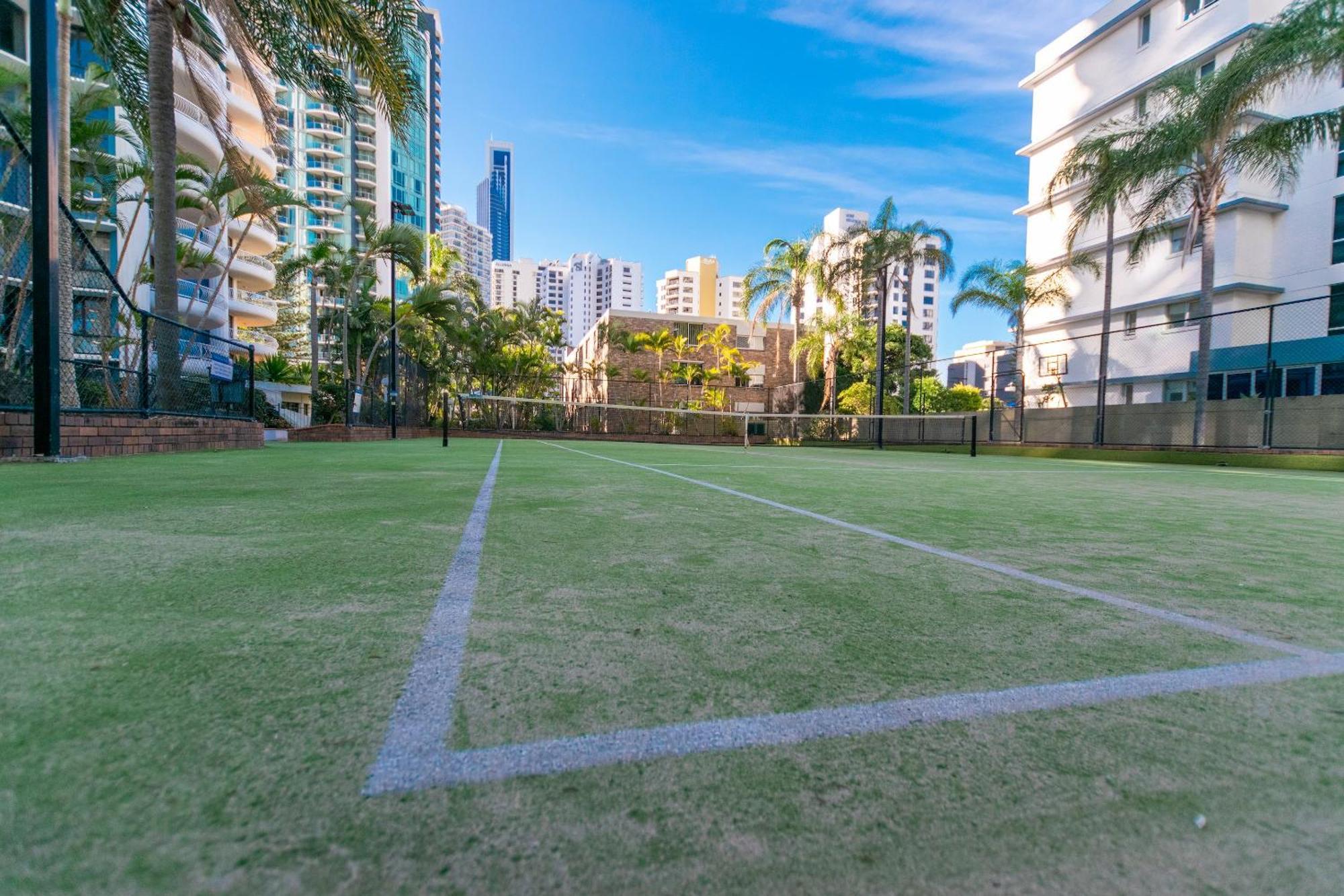 Aegean Resort Apartments Gold Coast Exterior photo